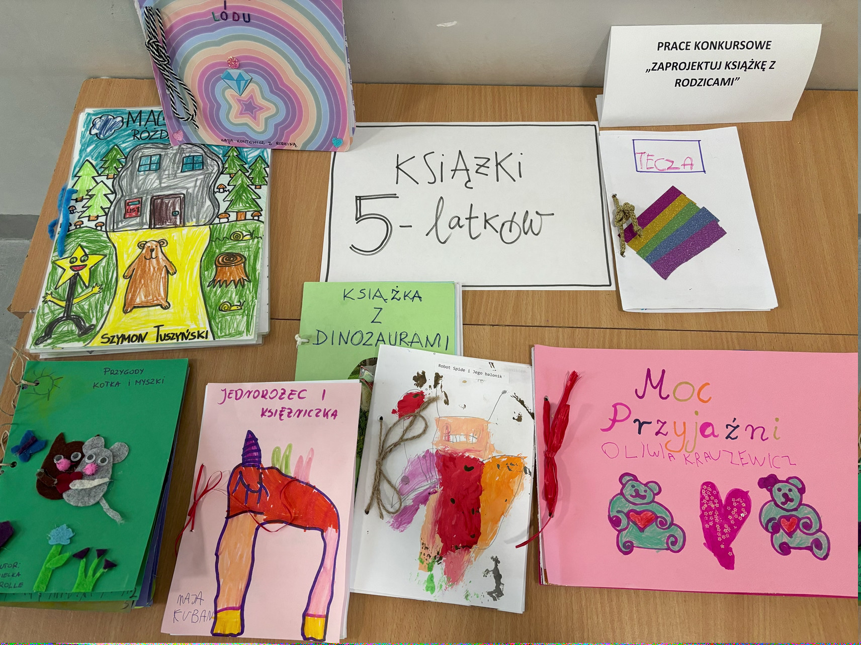 zdjęcia prac konkursowych