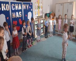 dzień przedstawiaj a występ na dzień rodziny