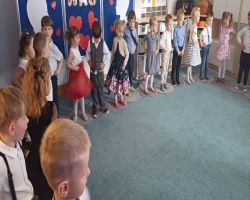 dzień przedstawiaj a występ na dzień rodziny