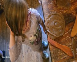 dzieci podczas warsztatów pieczenia pierników w Muzeum Piernika