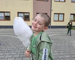 dzieci podczas obchodow dnia dziecka