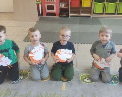 dzieci podczas zajęć dydaktycznych i zabaw