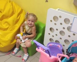 zdjęcia dzieci podczas różnch aktywności