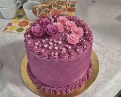 dzieci oraz babcie i dzidkowie podczas uroczystości z okazji dnia babci i dziadka