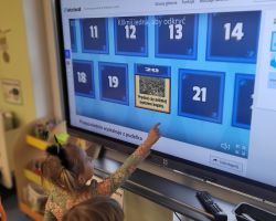 dzieci świętujące andrzejki