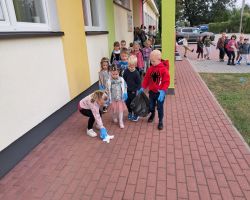dzieci podczas aktywności we wrześniu