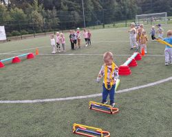 dzieci podczas obchodów Narodowego Dnia Sportu