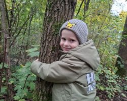 dzieci podczas różnych aktywności