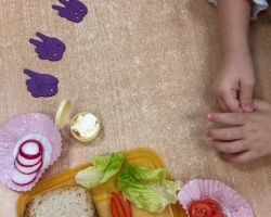 dzieci podczss matematycznego śniadania