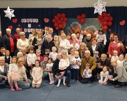 Występ artystyczny, konkursy, zabawy muzyczno- ruchowe z okazji Dnia Babci i Dziadka