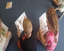 Dzieci w przystępny i ciekawy sposób poznawały świat pieniędzy