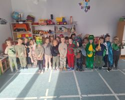 Grupa Żabki świętuje Dzień Dinozaura