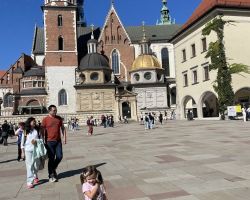 zdjęcia dzieci podczas europejskich dni dziedzictwa