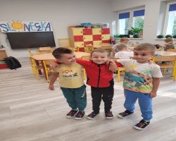 zdjęcia powrotu dzieci do przedszkola